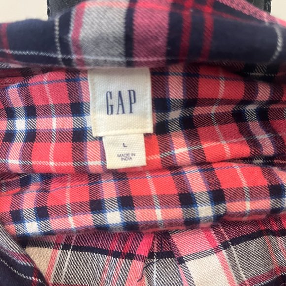 GAP soft flannel so cozy - Picture 2 of 5